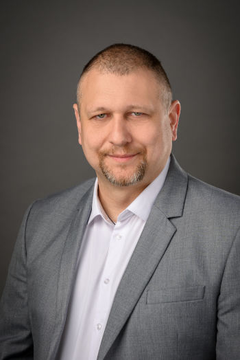 elszöv_KrigerViktor