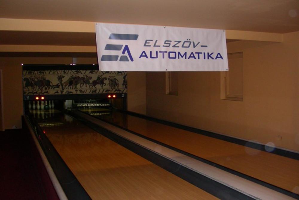 Bowling a partnertalálkozón