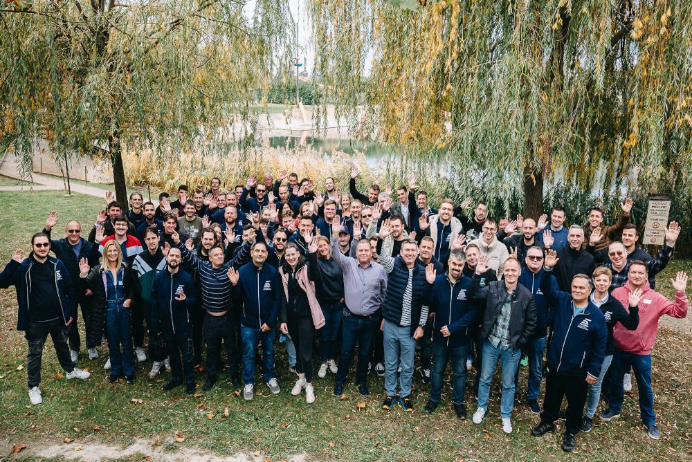 elszöv_csapatépítés