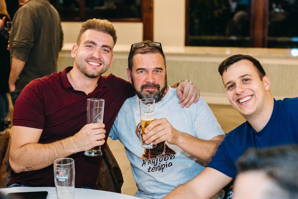 elszöv_csapatépítés