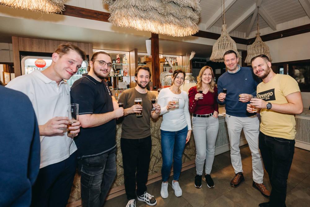 elszöv_csapatépítés